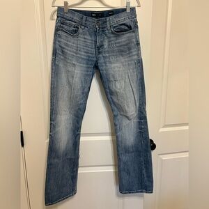Men’s Buckle Jeans